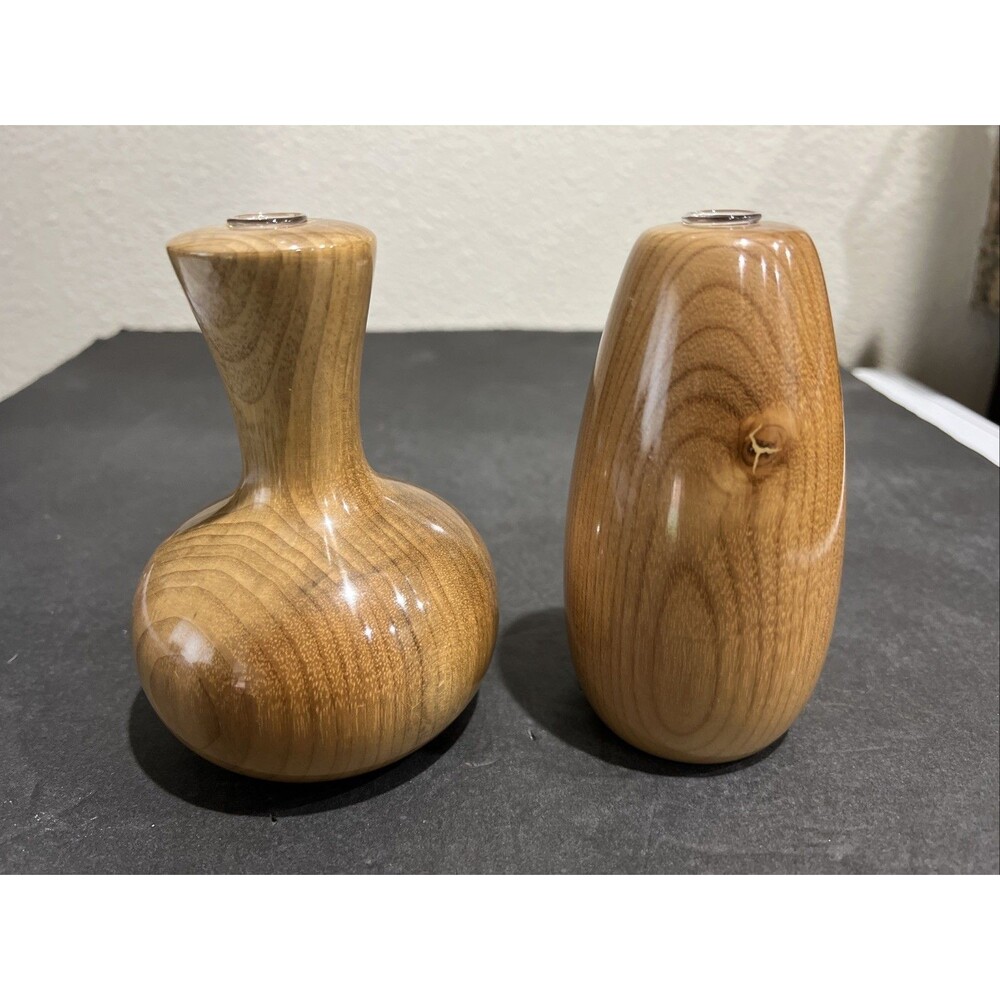 2 Myrtle Wood VTG Bud Vase Hand Turned House of Myrtlewood Coos Bay Oregon MCM
